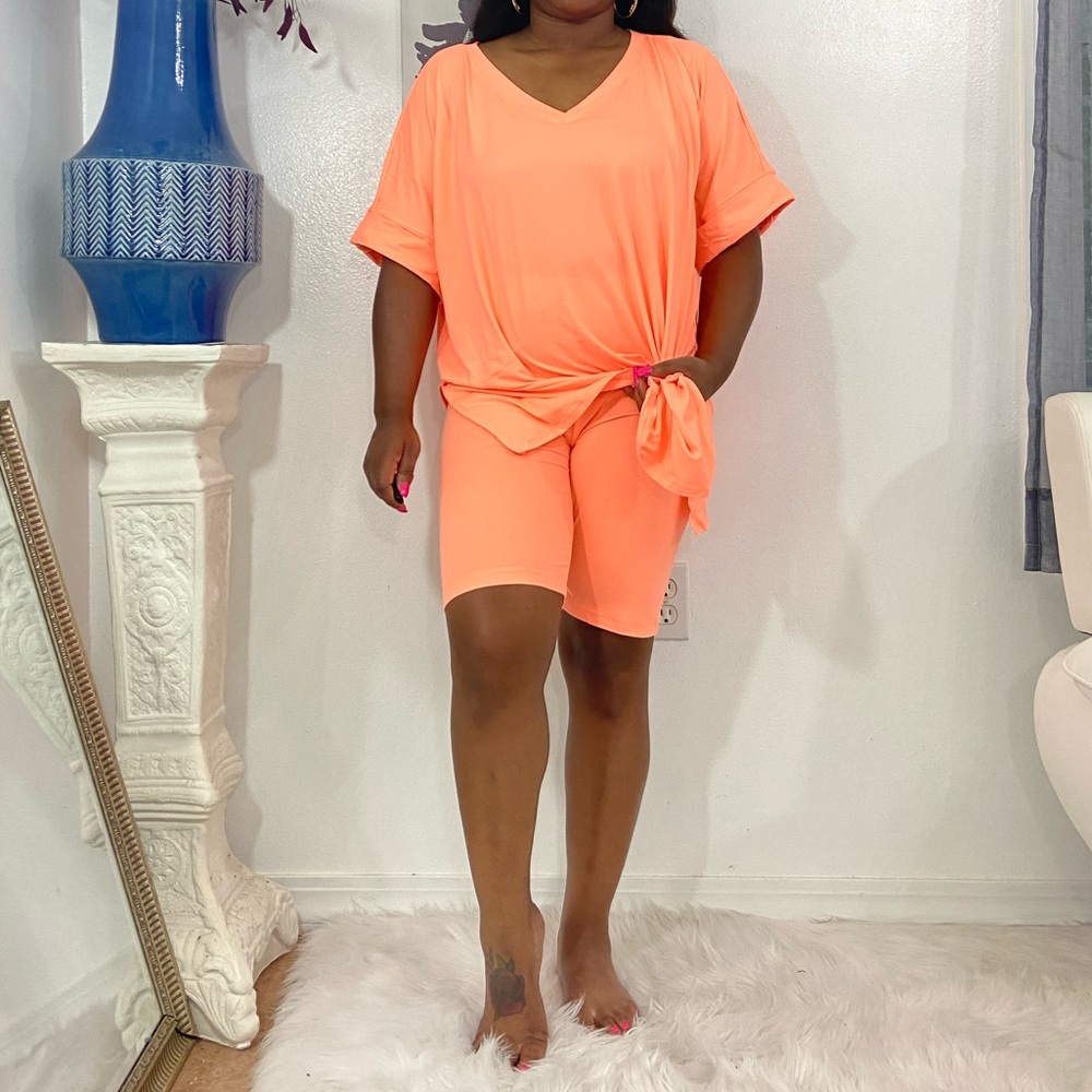 Neon coral plus set